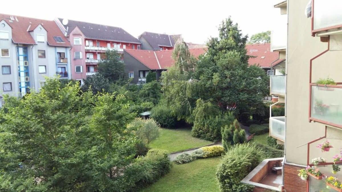 布达佩斯Sunny Balcony - Cute And Cozy公寓 外观 照片