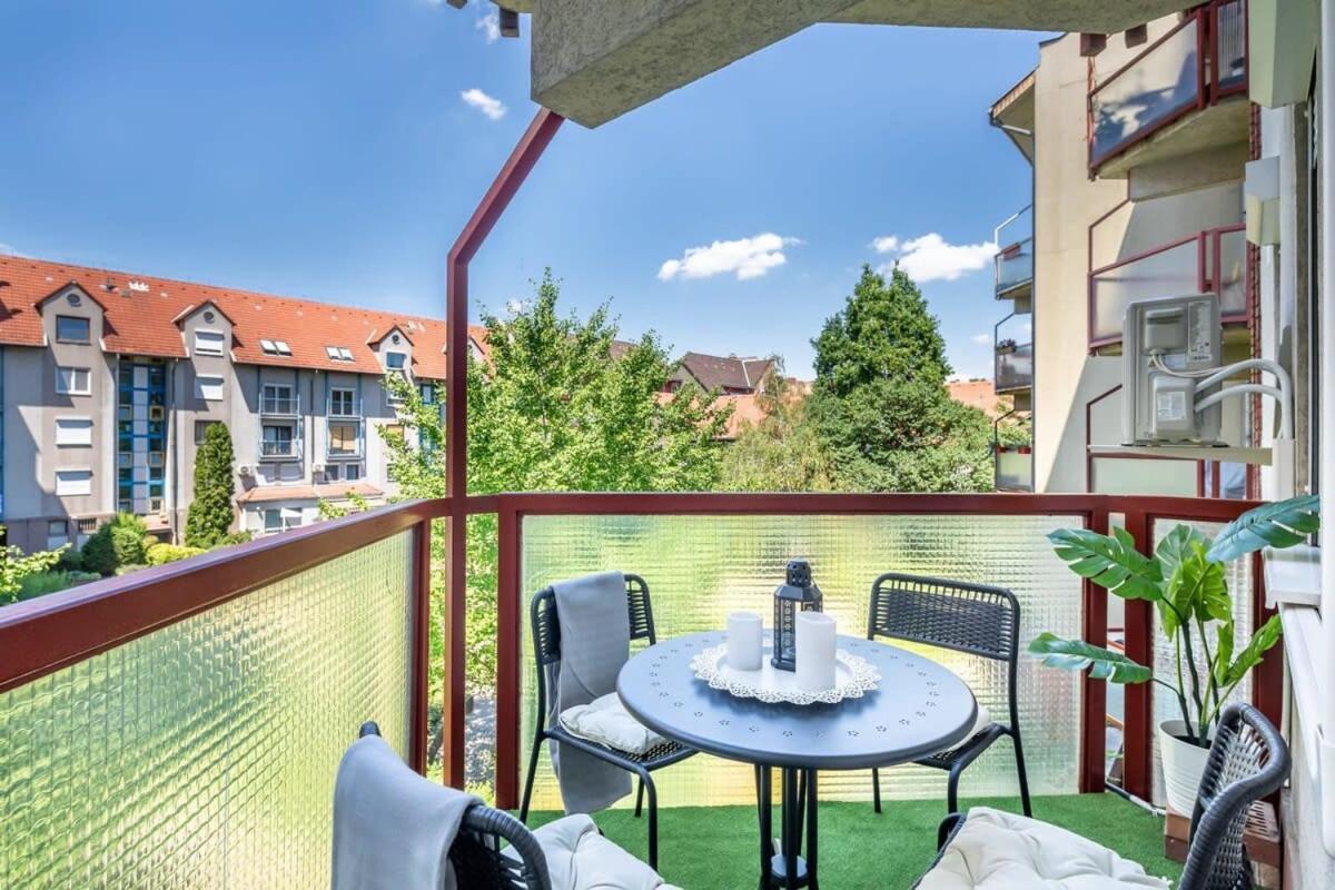 布达佩斯Sunny Balcony - Cute And Cozy公寓 外观 照片